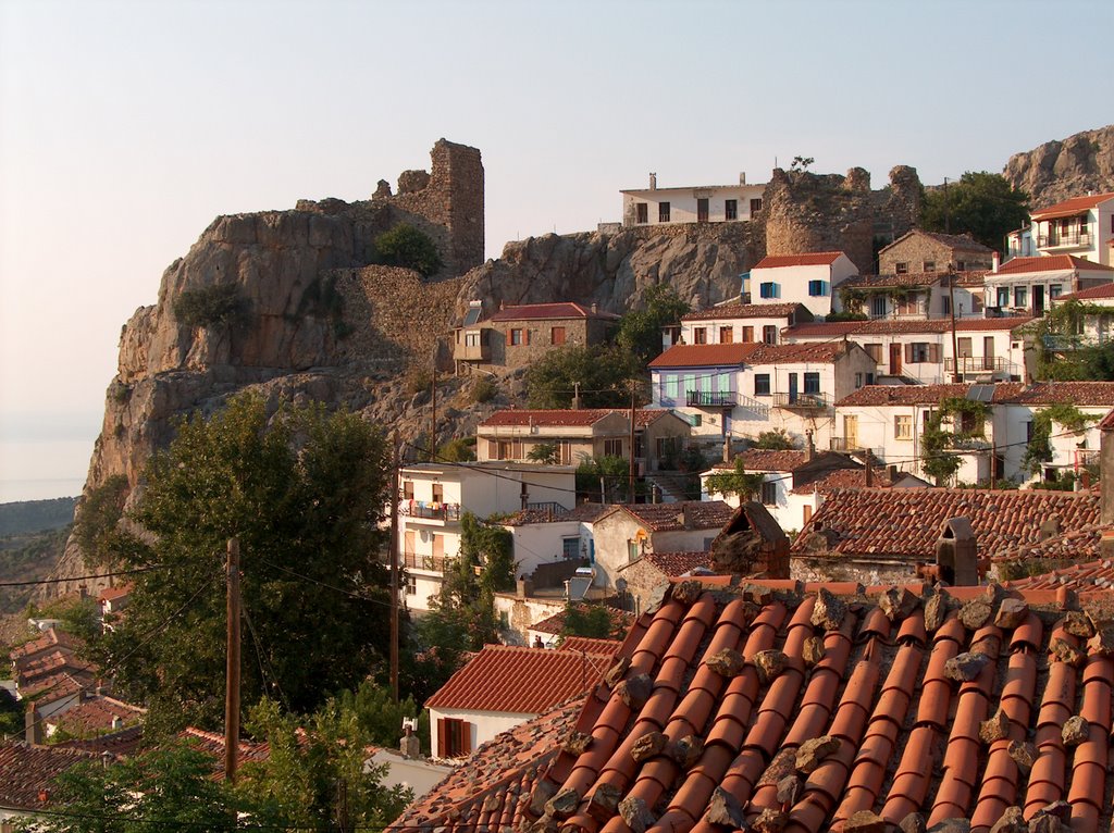 Castle of Chora,Samothraki,Greece by Σταύρος Κούλικας