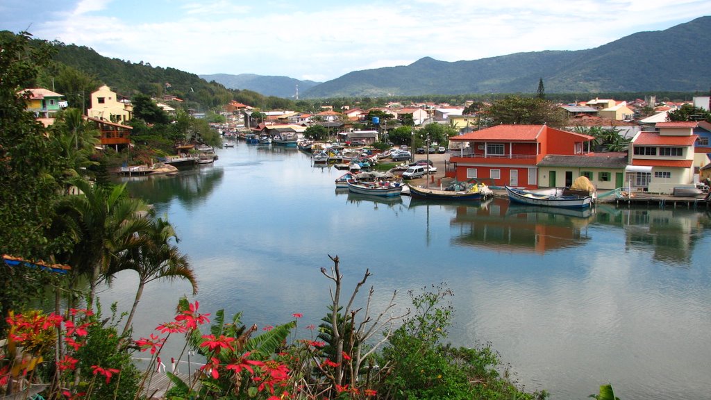 Colônia de Pescadores da Barra da Lagoa ( panorâmica ) by Hugo Dodl