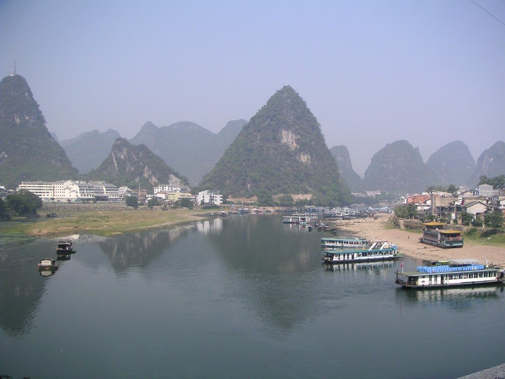 Yangshuo, China by broste66