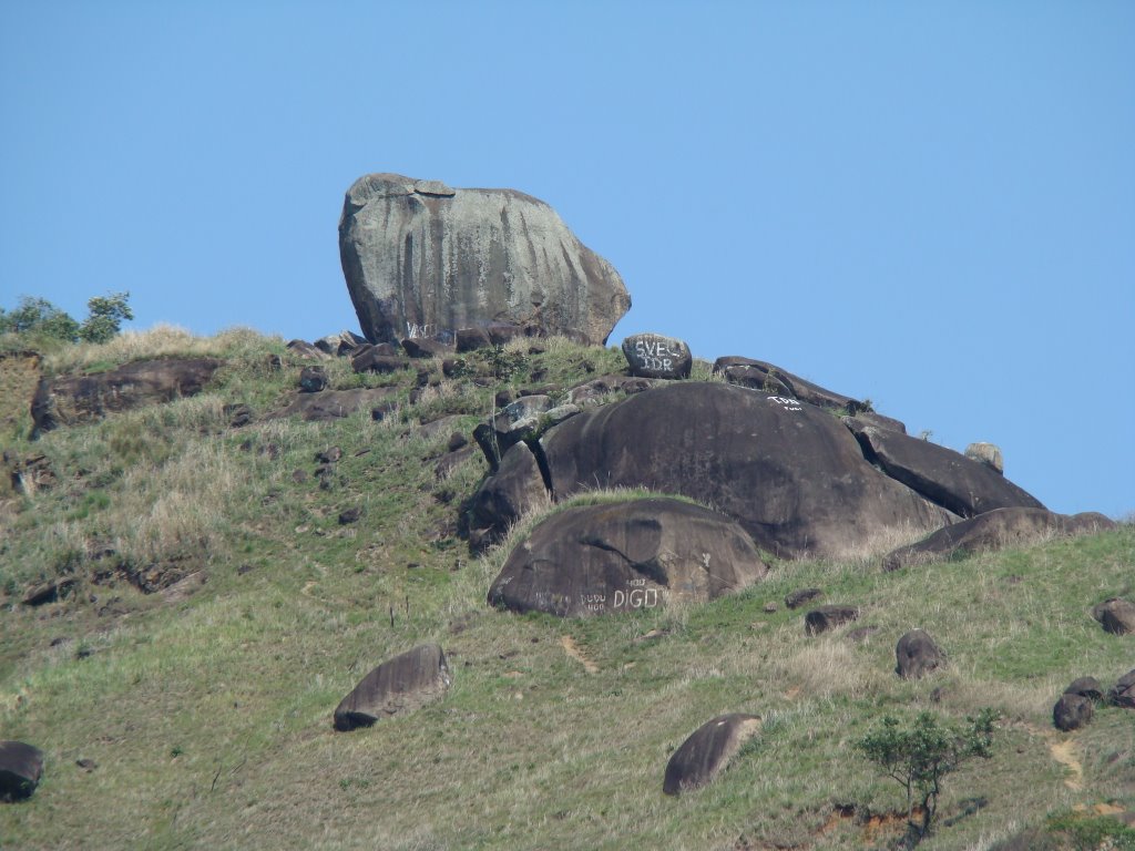 Morro do Urubu - Anil, Jacarepaguá. by ADILSON REZENDE-ARS