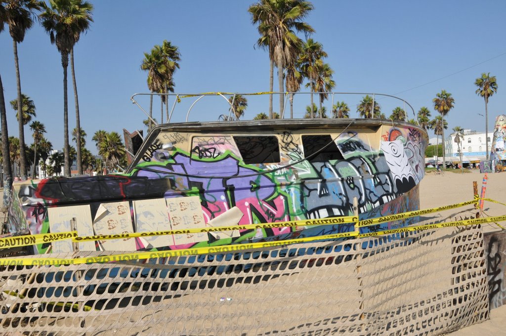 Venice Boardwalk - late afternoon - September 2008 by Veniceboardwalkpix