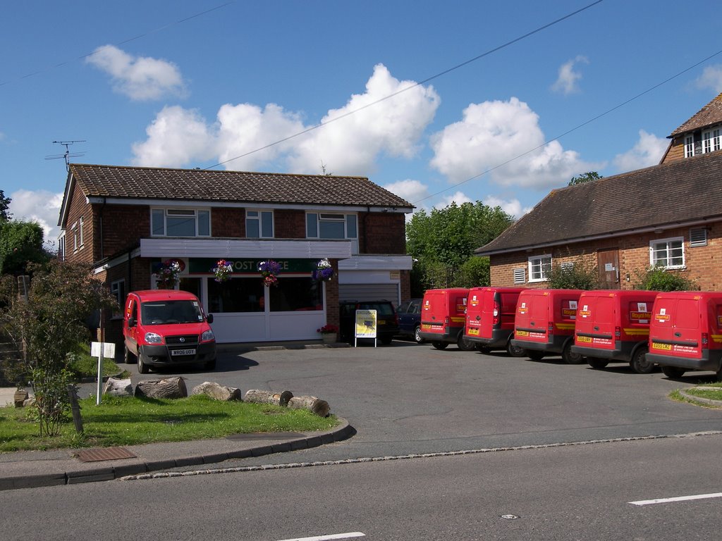 Etchingham, the Post Office by CAB1