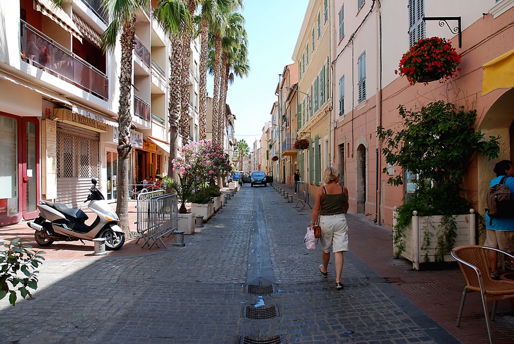 Rue du Docteur Marcon by Arvid Bjerkholt, Norway