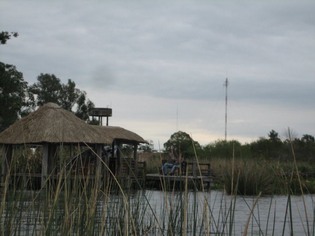 Embarcadero en Rancho de los Esteros by Joaquinpm