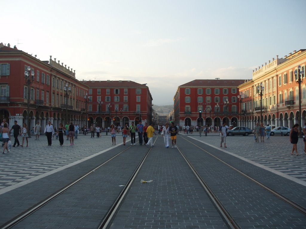 Jean-Médecin, Nice, France by demonzak