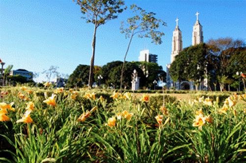 Flores e Catedral by robson.PR