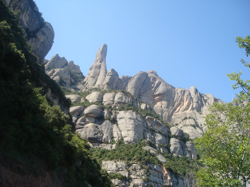 Montserrat - la Sentinella by lpcpa