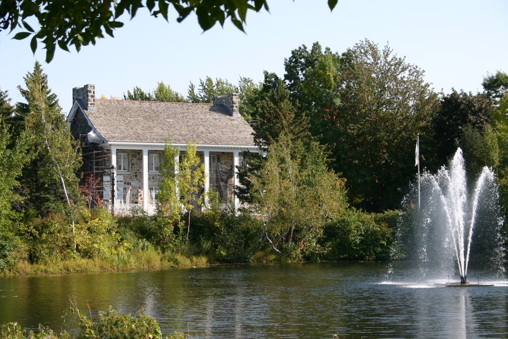 ST- BUNO LAC DU VILLAGE /VIEUX PRESBYTÈRE by MICHEL LAJEUNESSE