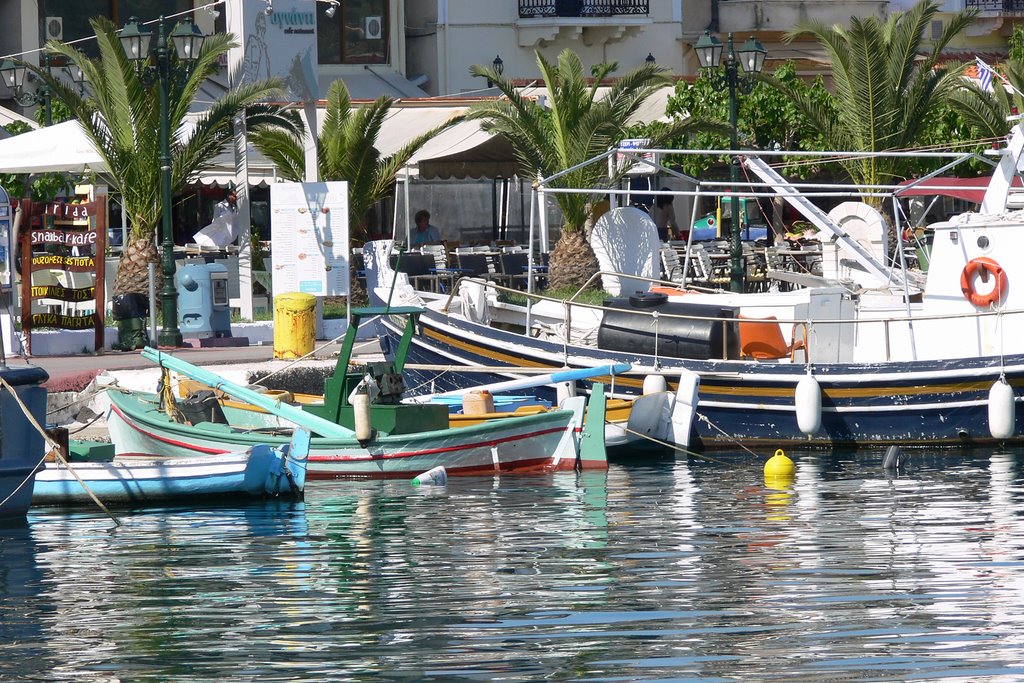 Astakos harbour, Greece by fkls