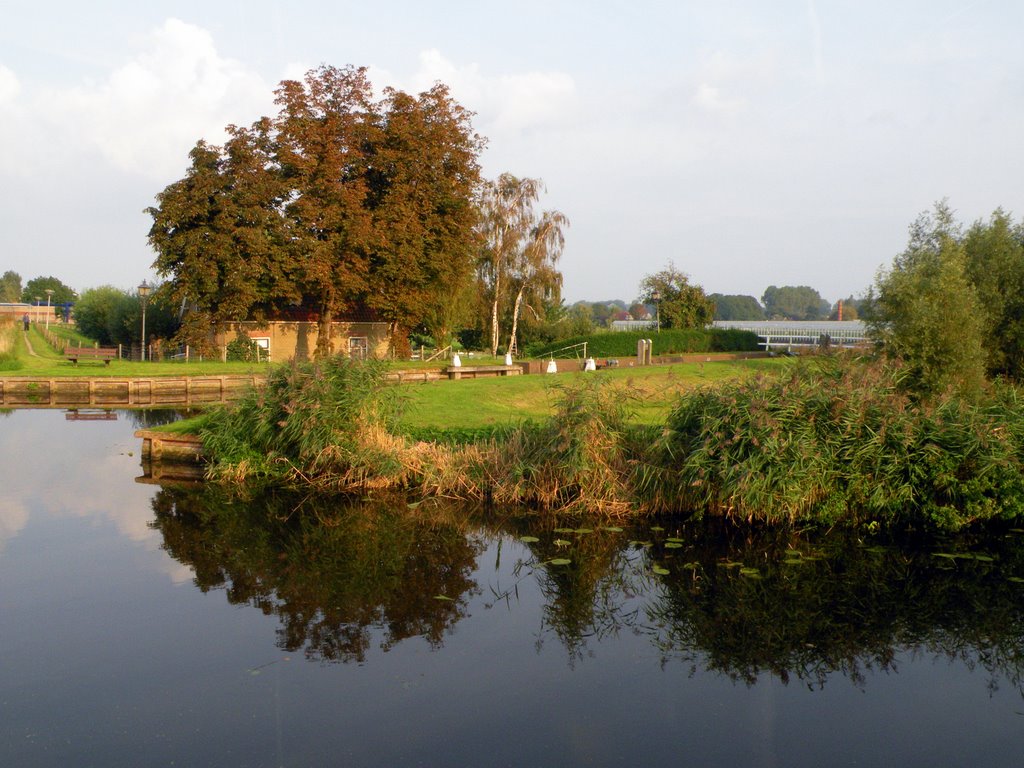 View form Bridge on Berkelse Zweth Hamlet "De Kikvors" Holland Netherlands by jan parie