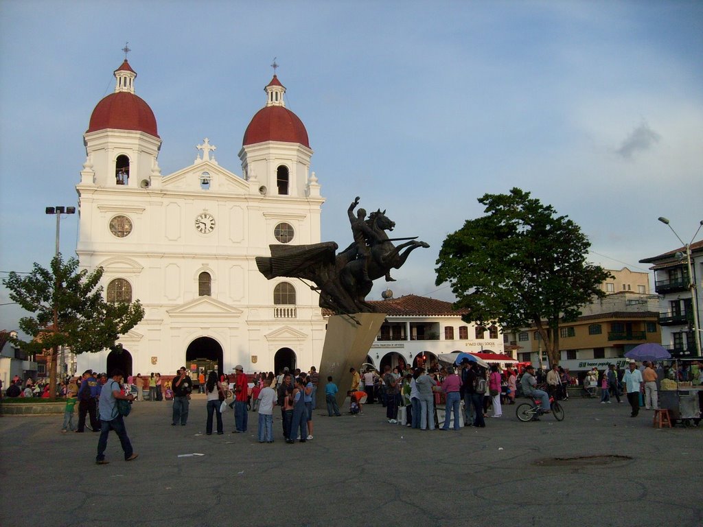 Plaza principal de Rionegro by TrianglePoint