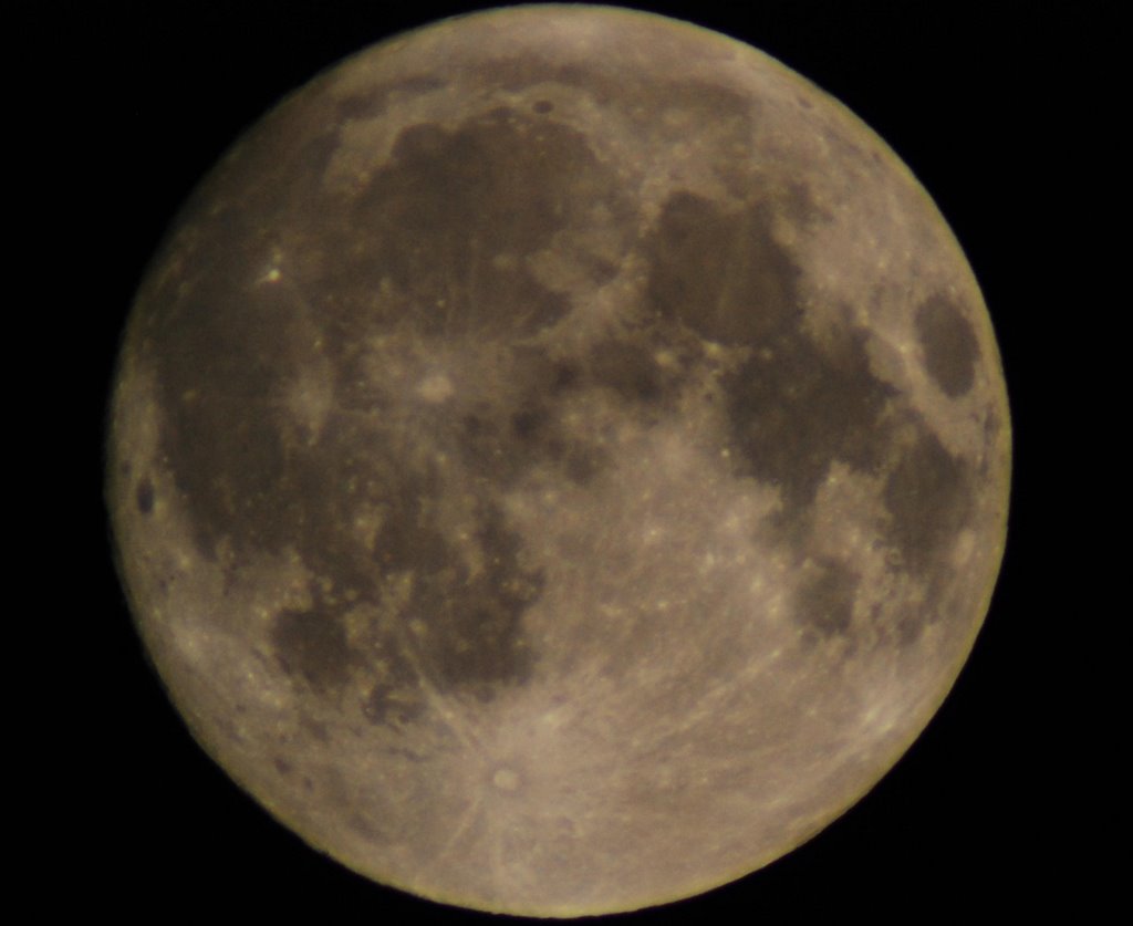 Full Moon on August 16, 2008 by Pierremontbleau