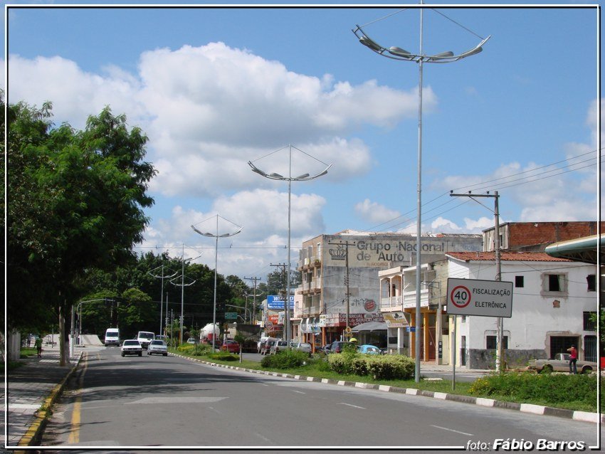 Av. 31 de Março - Votorantim - Foto: Fábio Barros by Fábio Barros