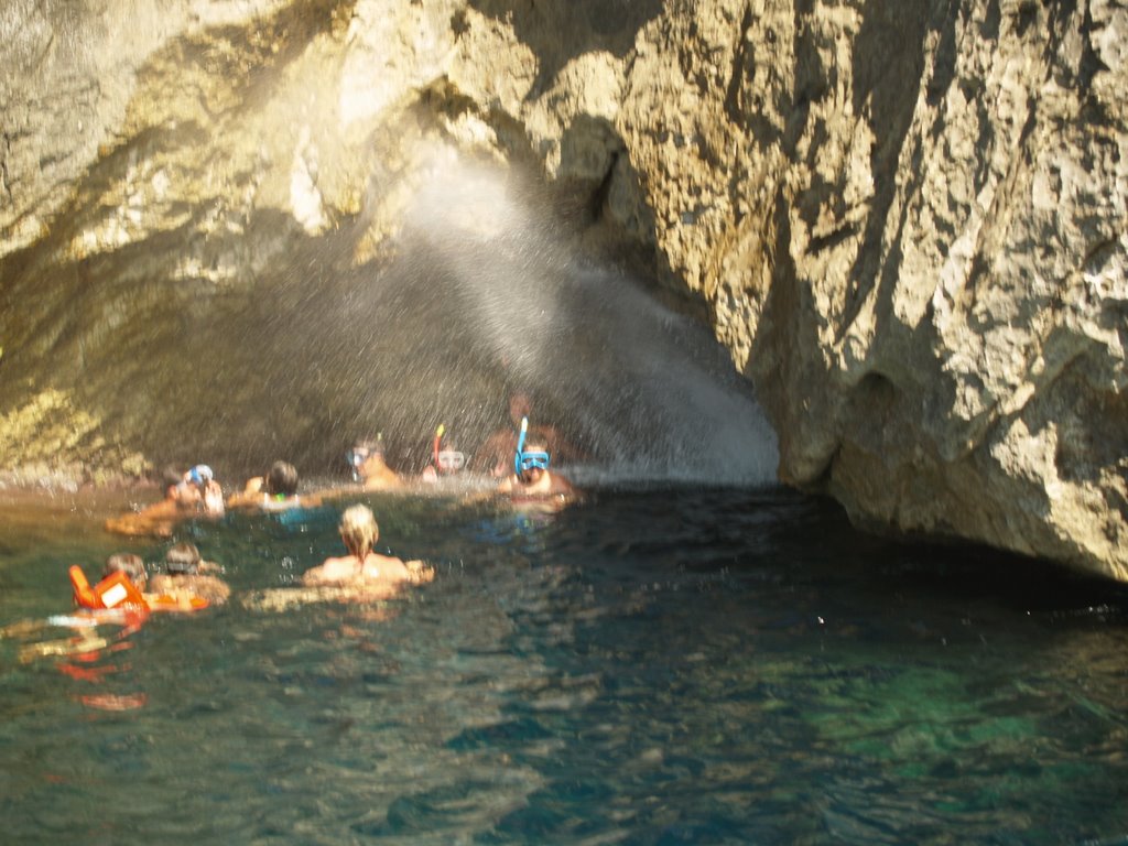 Grotta del soffio by fucense