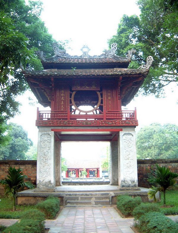 Temple de la littérature - Hanoi Vietnam by lotus.noir