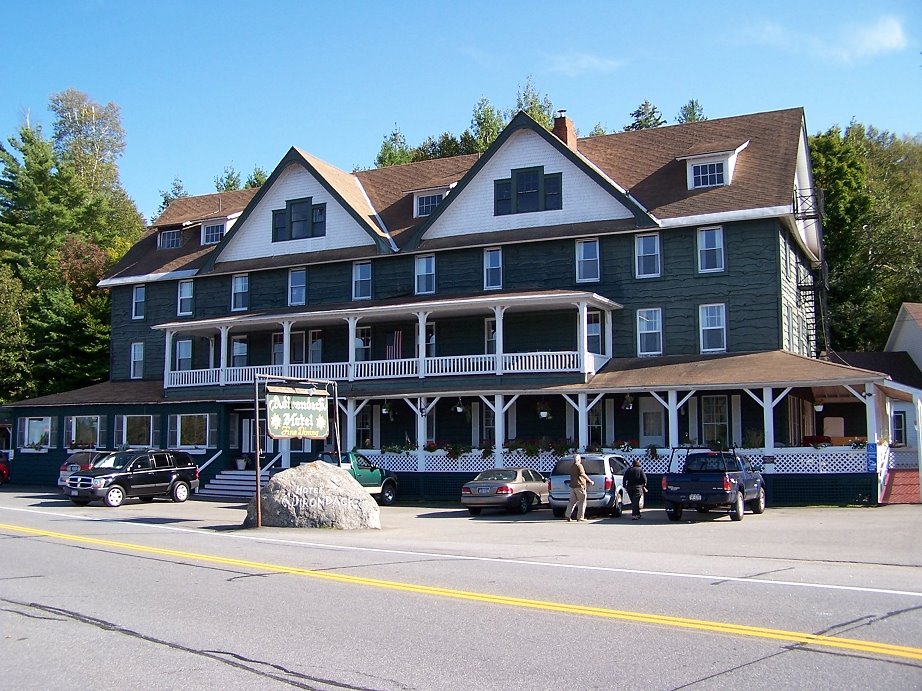 Long Lake Adirondack Hotel by swisstek