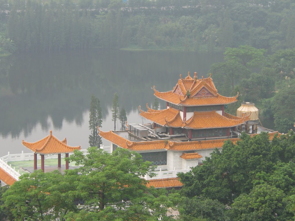 Pagoda near lake of Century Hotel by 12gseahorse