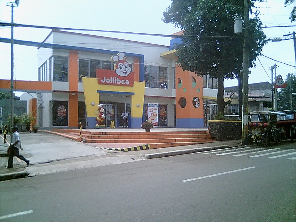 Jollibee at Isabela City by Rodolfo C. Lu