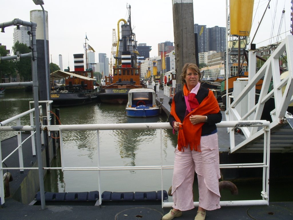 Oude haven Rotterdam by C.A. Conny