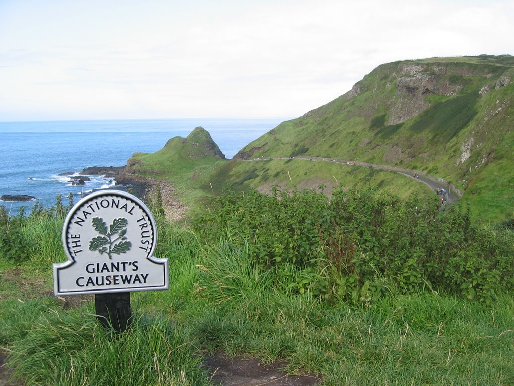 Giant's Causeway by Lungo_ch