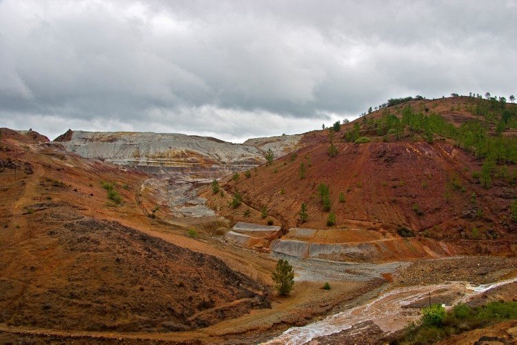 Estacion de Minas de Rio Tinto by Zorro12