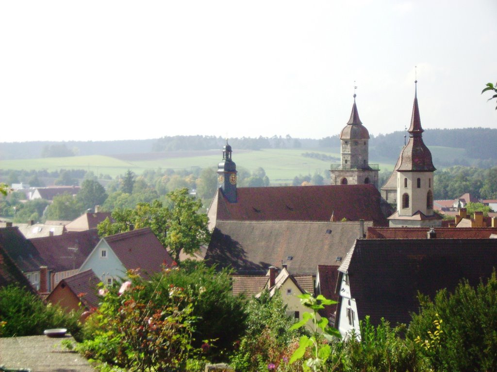 Feuchtwangen: Blick auf die Kirchtürme by Metzner