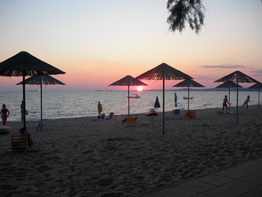 Chalkidiki - Ouzounis Beach-sunset by Kostopoulos Yiannis