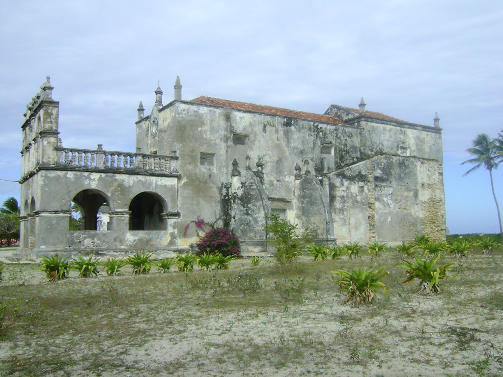 Old Portuguese church by p.lefebvre