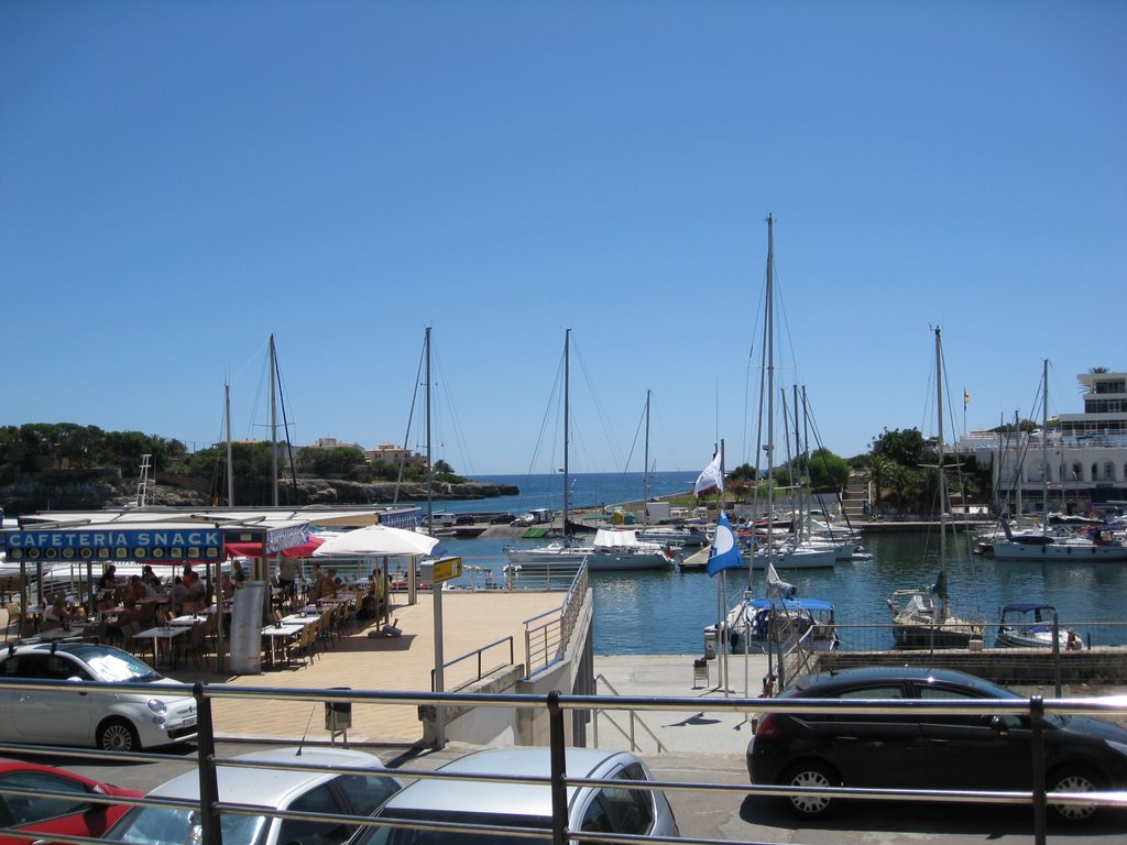 Portocristo habour by Henrik Aslagsen