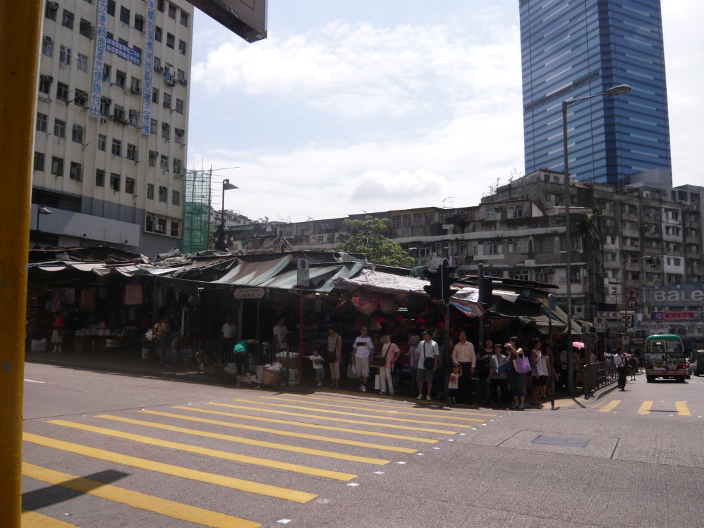 Mut Wah Street Temp Hawker Bazaar by LSGI4321