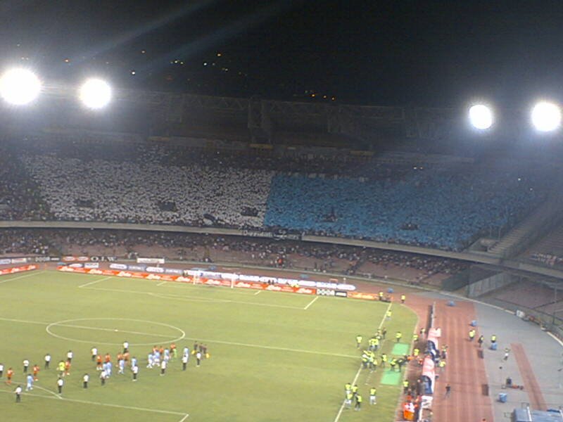 18-09-08, il Napoli torna in Europa, al S.Paolo c'è il Benfica. by arteteca'ncuoll