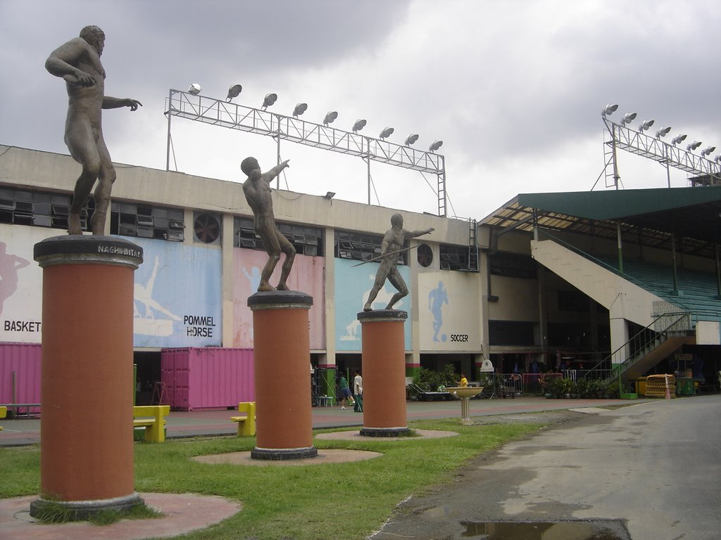 Marikina City Sports Center the spots statue by joa_jm_minho_letada