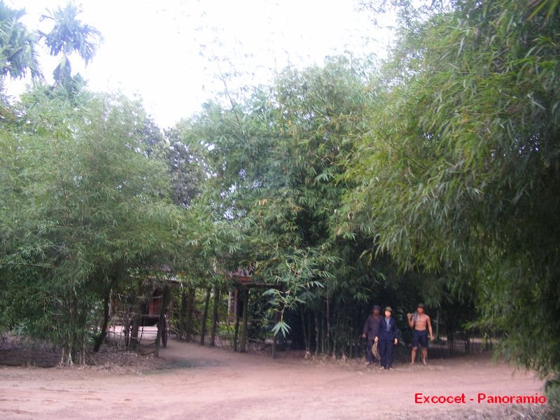 Di tích địa đạo Củ Chi - Tunnel by Vietnam Atlas