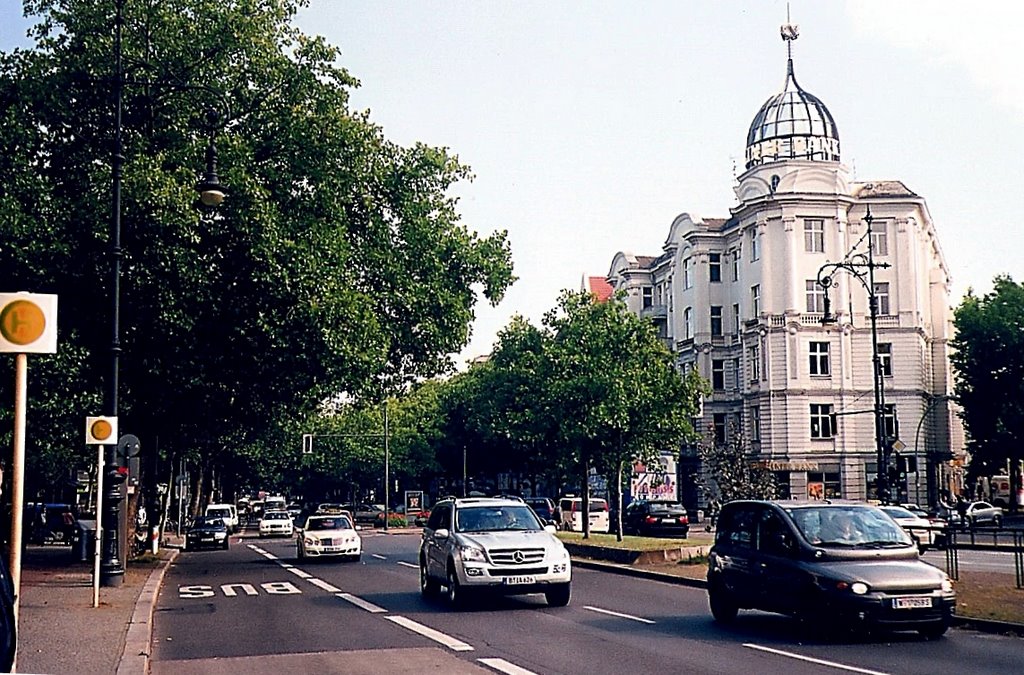 Berlin-Wilmersdorf: Kurfürstendamm, der obere Teil by dudeyberlin