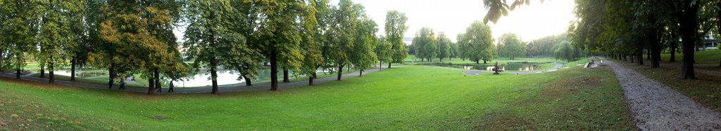 Stuttgart Unterer Schlossgarten by nangelo