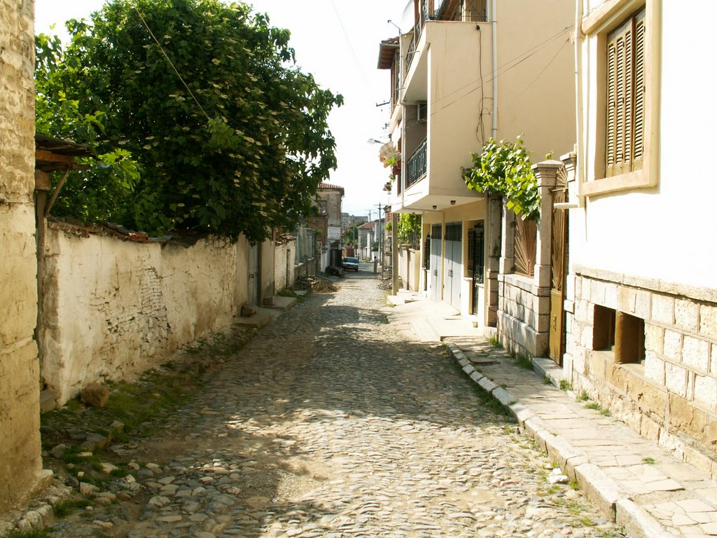 Albanien, Korce by BenOberhausen