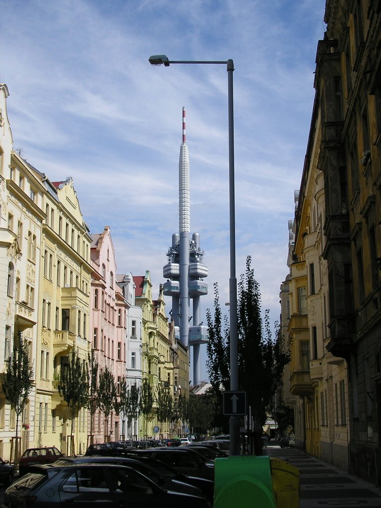 Žižkov TV tower by zdenda22