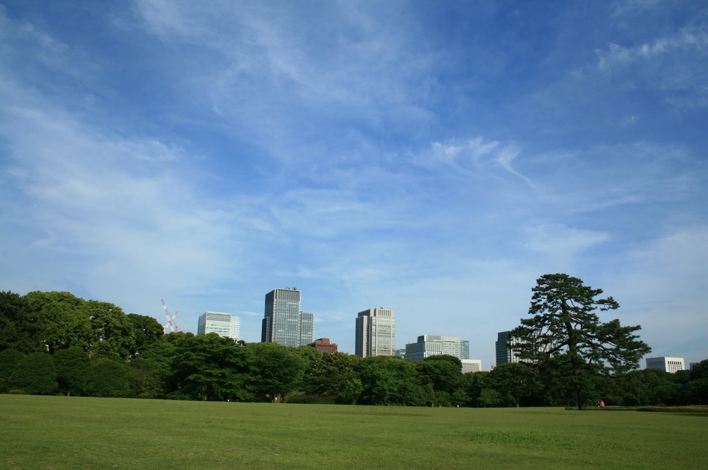 East Imperial Garden by ステージ