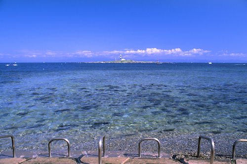 Benten Island from Oma Cape by hanoitaxi