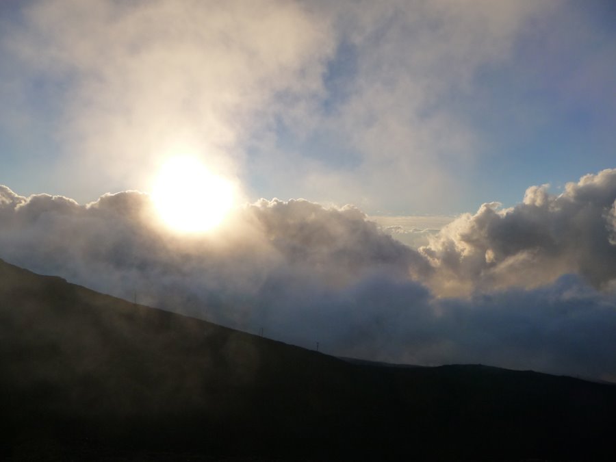 Sun over Haleakala by magicmartin