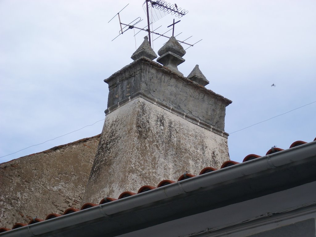 Chimeneas de Arroyo de la Luz 36 by mxsolana