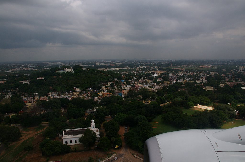 Approach MAA - over St. Thomas Mount by Frank Starmer