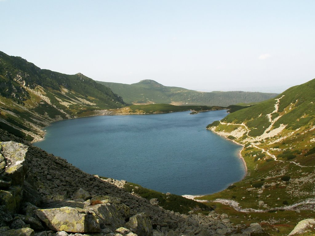 Widok na Czarny Staw Gąsienicowy by janjot