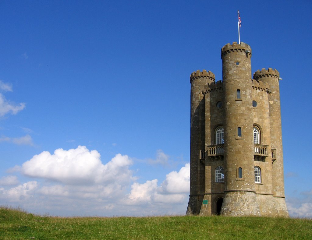 Broadway Tower by ozfoster