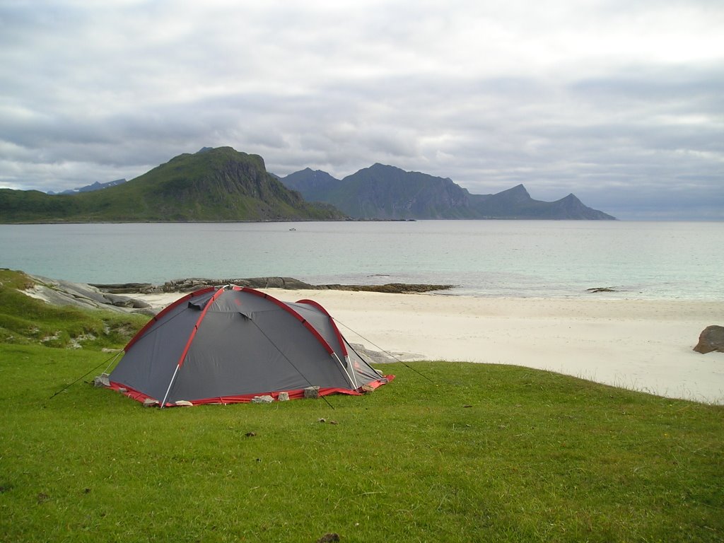 Bivouac sur herbe by coco74