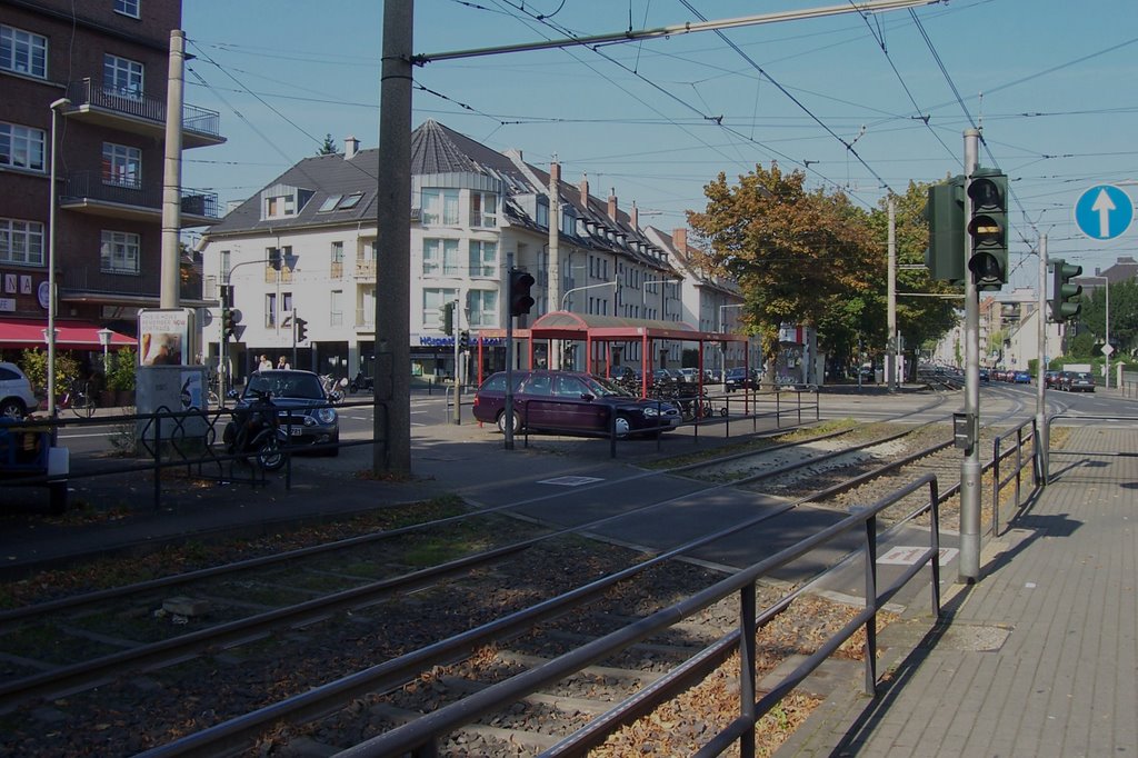 Kreuzung Zülpicherstr./Gürtel by gerd j.