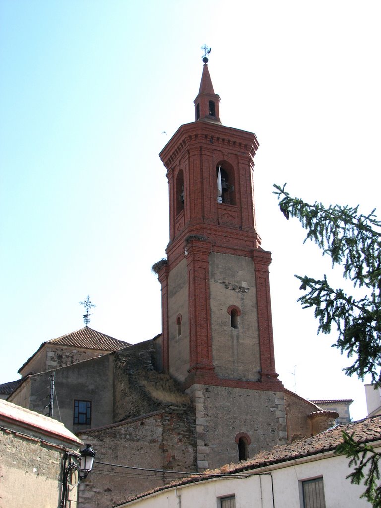 Iglesia de San Pedro. Alba de Tormes. Salamanca. by Valentín Enrique