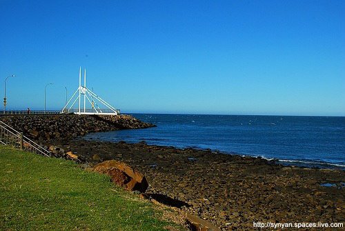 Devonport Mersey Platform and Spirit of Tasmania by John Shen