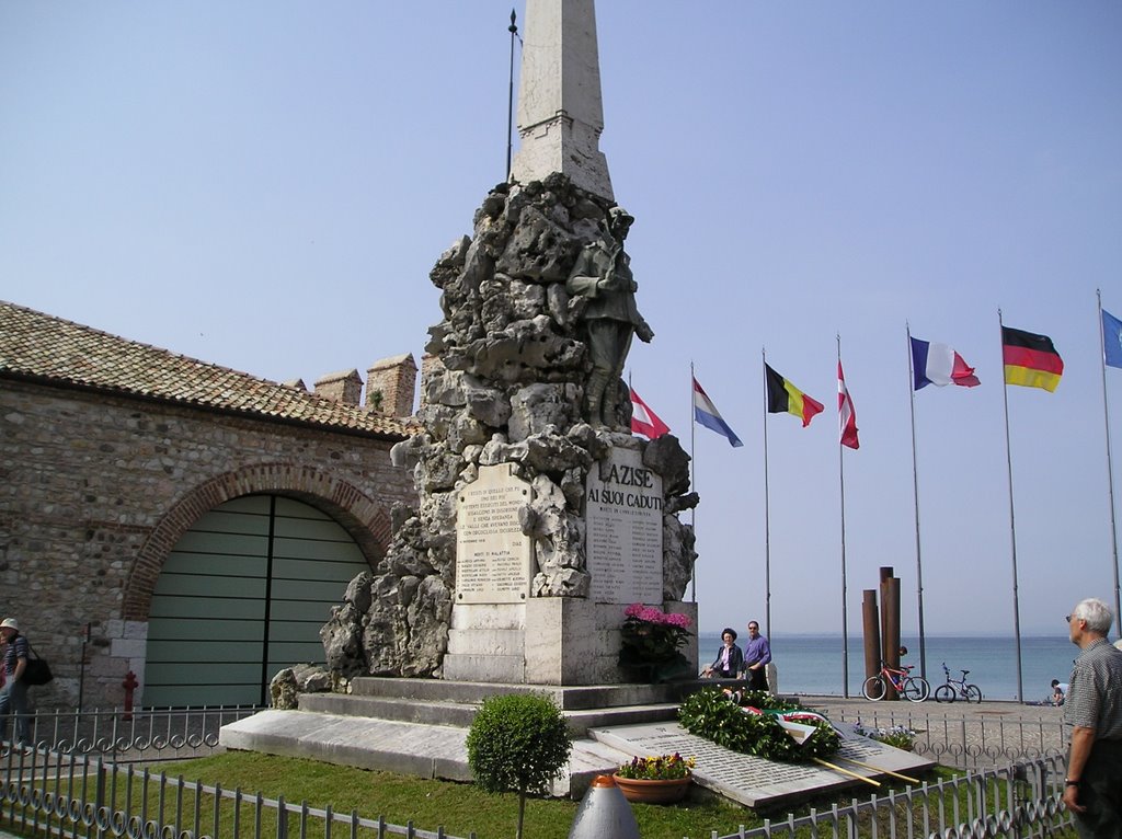 LAZISE - LAGO DI GARDA by SPADONI OSTIA ANTICA