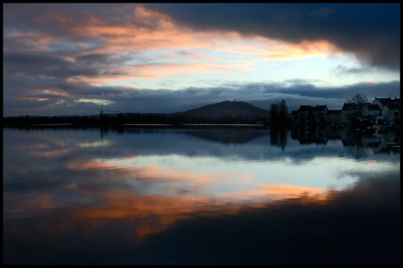 Le lac by Pascal Robinet